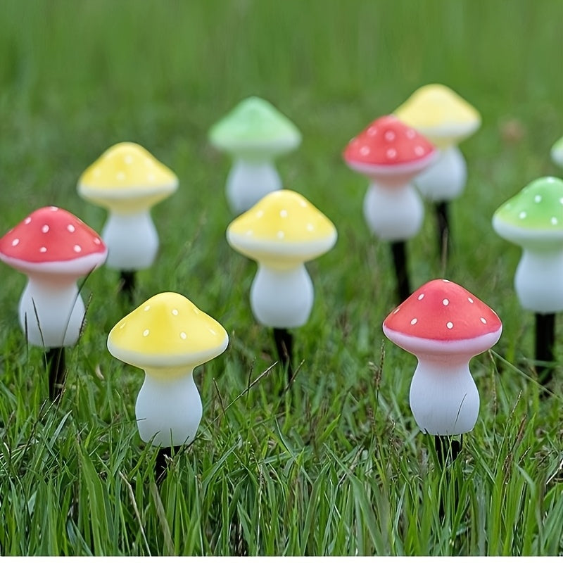 One-to-Five Solar Cartoon Mushroom Ground Insert Light, Outdoor Garden Courtyard Decorative Light, Holiday Atmosphere Light, Automatic On/Off, Decorative Design, Easy Installation, Festive Decoration Light