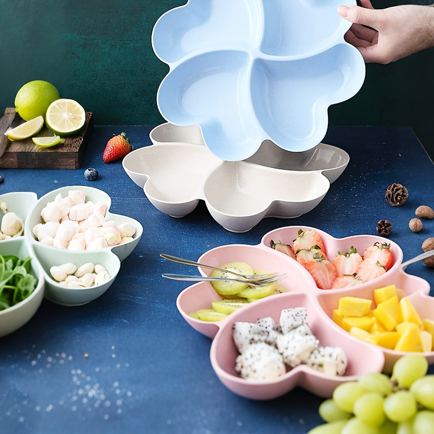 1 Heart-Shaped Food-Grade Plastic Divided Tray – Multi-Functional Serving Plate for Living Room & Coffee Table – Features 4 Compartments for Snacks, Desserts, Fruits, Perfect for Parties, Weddings & Coffee Shops
