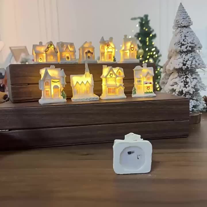 圣诞装饰灯，树脂小房子灯， 节日装饰摆，圣诞装饰摆件灯，圣诞节礼物 （5种款式）(Collectible Buildings & Acssories)