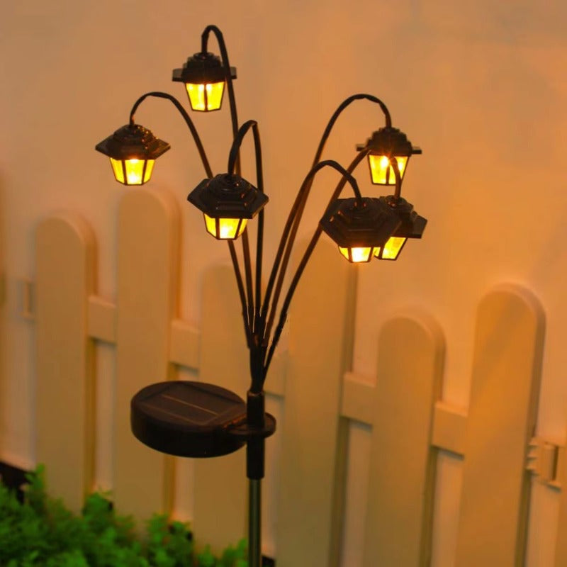1 Vintage Outdoor Solar Light, IP65 Waterproof Rating, Features 6 Warm Light Protruding Ears, When Turned On, the Courtyard Instantly Transforms into a Romantic Garden. Battery Powered