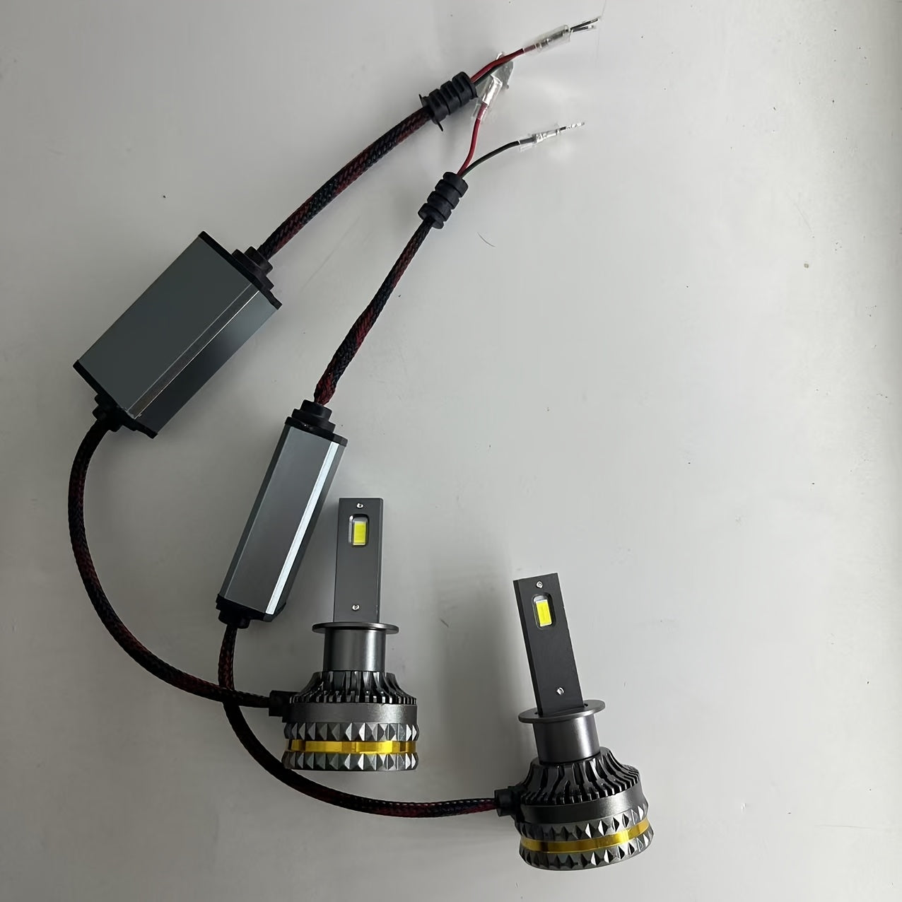 2-Pack H7 H4 H11 LED CANBUS Lights H1 H3 9005 HB3 9006 HB4 H8 H9 9012 HIR2 9007 H13 Car LED Headlight Bulbs 220W 12V 24V Auto Headlights, No Battery Included