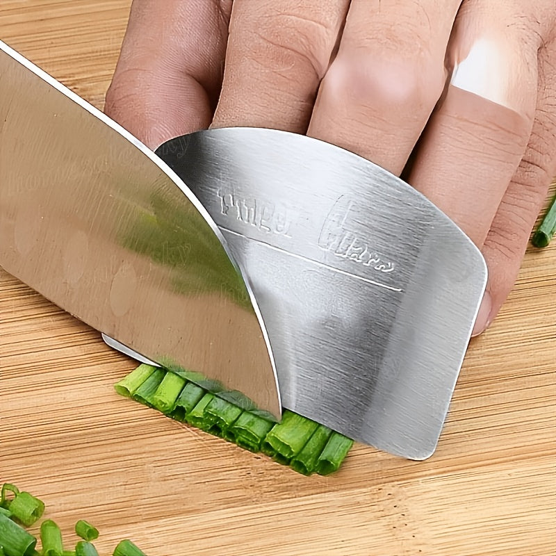 1 Stainless Steel Finger Protector – Reusable Safe Cutting Tool, Edged Design, Durable Metal Construction for Kitchen & Outdoor, Food-Safe Design, Sturdy Handle Design, Ergonomic Handle
