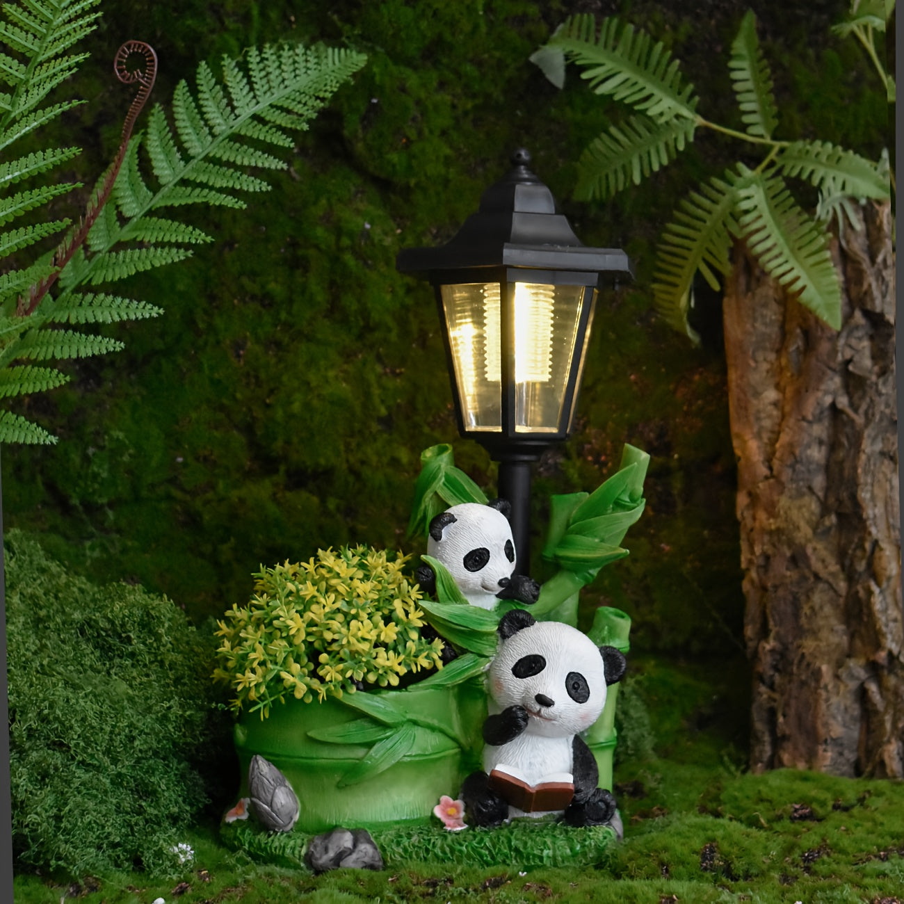 One-Piece Courtyard Creative Chinese Panda Outdoor Solar Light Statue Decoration, Animal Sculpture and Flower Pot Dual-Use, Multi-Functional Villa Night View Lighting, Balcony Living Room Garden Home Decorative Light, Friend Gift