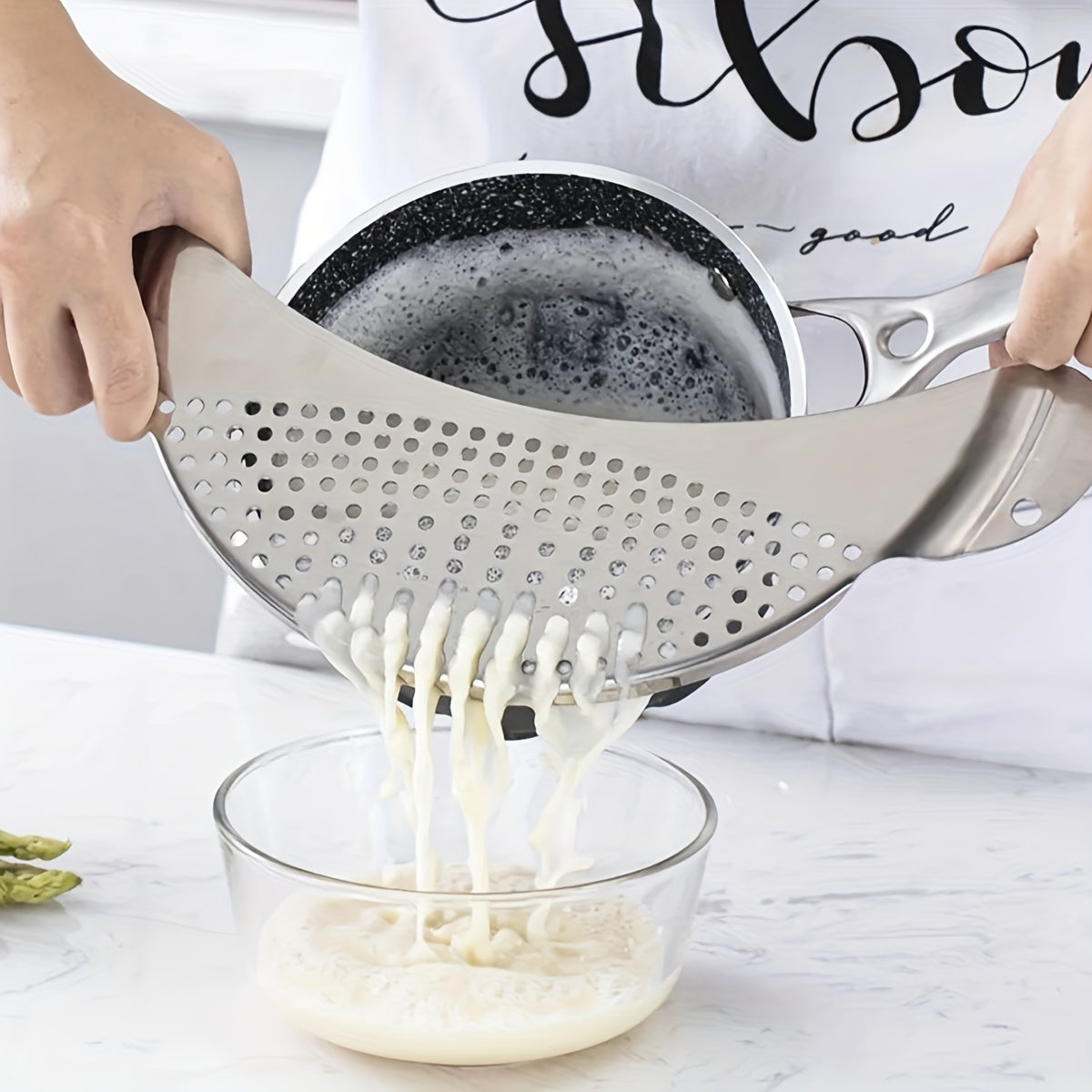 Stainless Steel Kitchen Filter with Handle, Food Safe Vegetable Washing Colander, Durable Design Convenient Kitchen Sink Drain Strainer, Fashion Kitchen Gadget