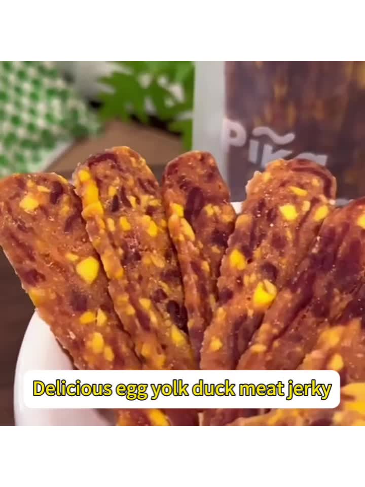 天然鴨肉蛋黃肉乾狗零食 適合所有犬種 - 低溫風乾肉質零食含蛋黃碎粒，耐嚼硬質肉乾適用於訓練獎勵、幼犬磨牙及日常咀嚼，天然鴨肉風味