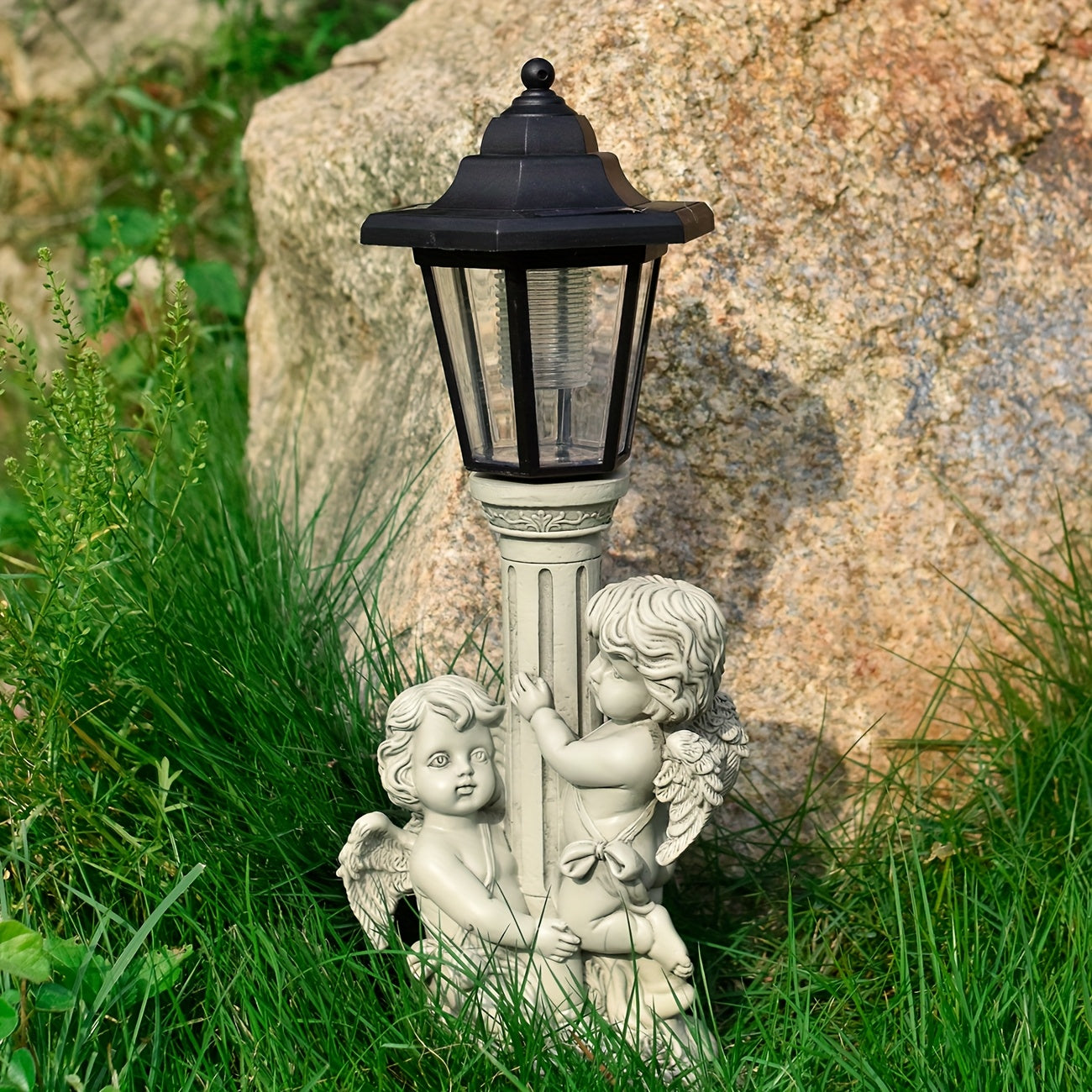 Resin Classical Figure Solar Outdoor Light Statue Ornament, Creative Resin Sculpture, Christmas Home Decoration, Path Corridor Ambient Light, Garden Courtyard Villa Warm Night Light, Unique Birthday/Holiday Gift