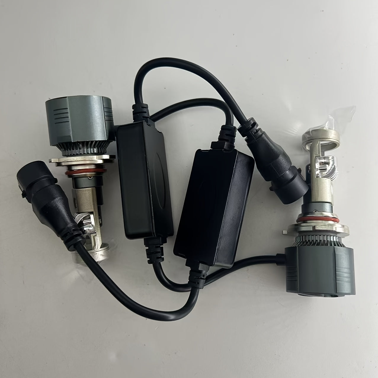 2个装 H7 H4 H11 LED 投影镜头大灯套装，兼容 H8 9005 9006 HB3 HB4 汽车灯泡，采用 6000K Canbus Turbo 高功率迷你汽车/摩托车灯，用于雾灯，不含电池