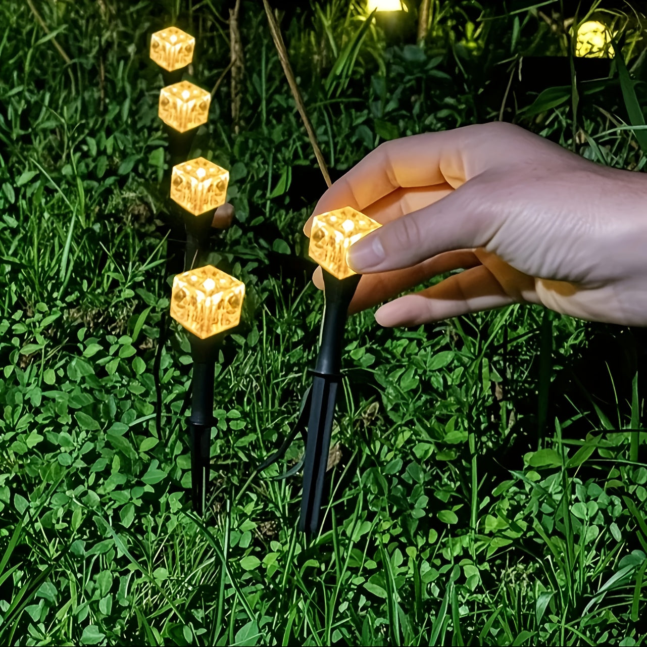 New / 8 Modes - High Brightness Solar Ice Cube Courtyard Decorative Light, Outdoor Glowing LED Light, Solar Outdoor Light, Ice Brick Light, IP44 Rated, Landscape Street Light, Lawn Ground Insert Light, 8 Modes, Festival Light, Garden Light