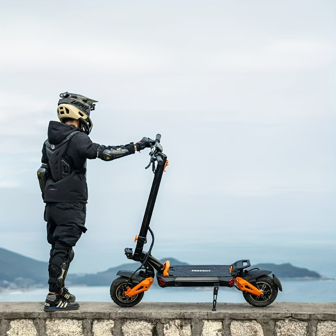 11英寸越野吸尘轮胎电动车，749W双电机驱动，60V-30Ah电池，440.92LB负载能力，双碟刹车，50km扁平地面续航 & 可折叠设计，适合旅行 & 通勤，城市通勤，长途骑行，坚固轮胎设计，轻量化车架，耐用结构，高性能电机，电动滑板车，双电机滑板车，通勤滑板车