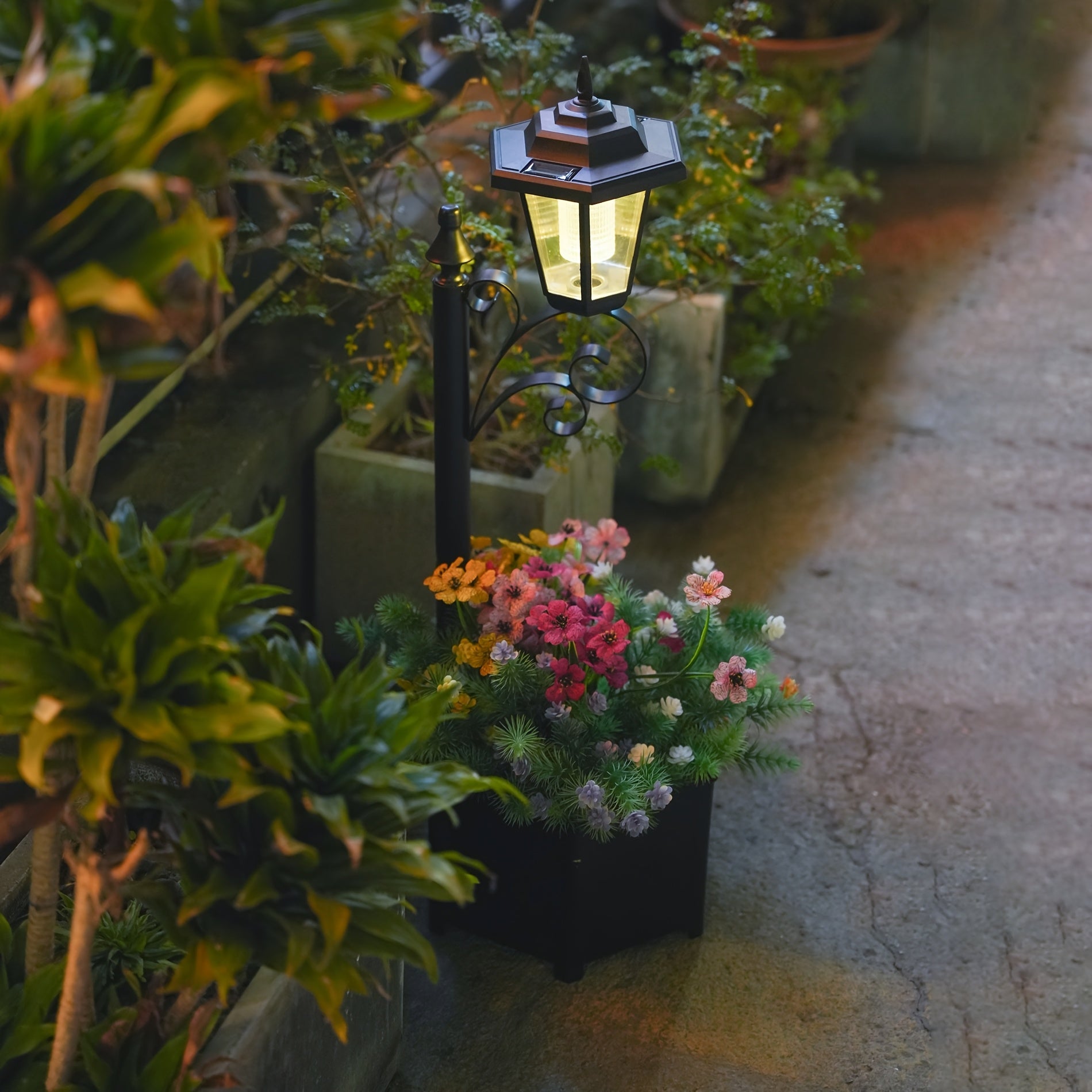 2pcs Solar Flower Pot Light, Outdoor Doorway Decorative Welcome Light, Garden Lighting Decorative Light Garden Small Street Light Landscape Light Indoor Decorative Light, Bottom Flower Pot Can Grow Flowers