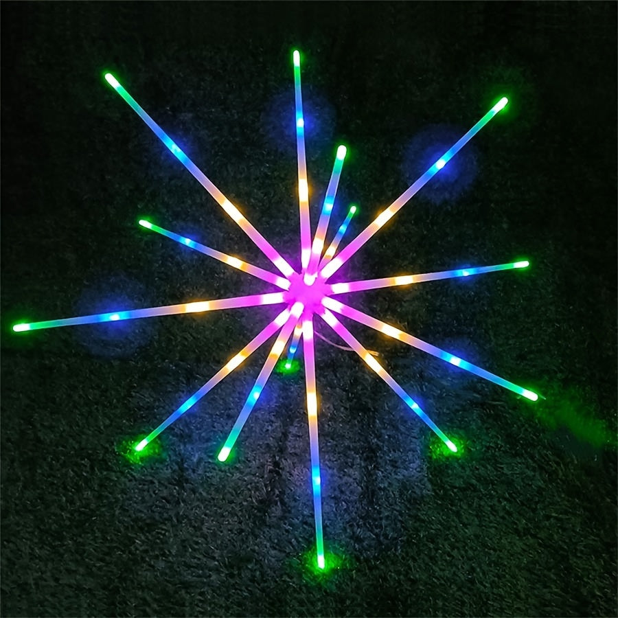 1件太阳能星形LED吊灯，烟花设计 - 多色与白光模式，高品质IPX7户外照明适用于花园、圣诞节、万圣节、情人节装饰（含镍基电池），节日氛围灯 | 鲜艳灯光，悬挂式太阳能灯，圣诞装饰，感恩节最佳选择