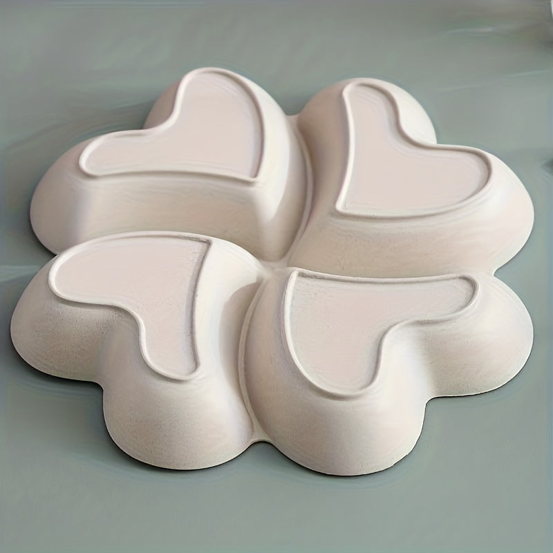 Heart-Shaped Divided Fruit Bowl, Reusable Tray for Nuts, Candy, Snacks & Desserts, 4 Compartments, Made of Durable Food-Safe Plastic, Elegant Serving Plate for Home, Parties, Weddings & Cafés