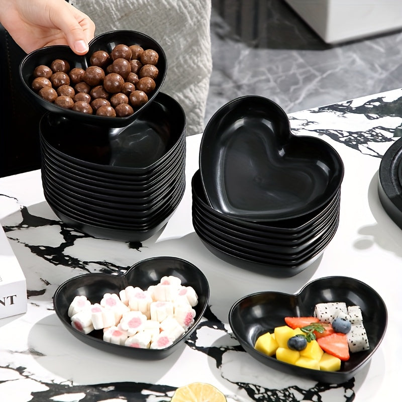 2/4/8 Pack Black Heart-Shaped Plastic Plates, Snack & Dessert Tray – Perfect for Living Room or Dining Table, Ideal for Candy, Nuts, Cake, Fruit & More – Great Choice for Birthday Parties, Christmas, Halloween