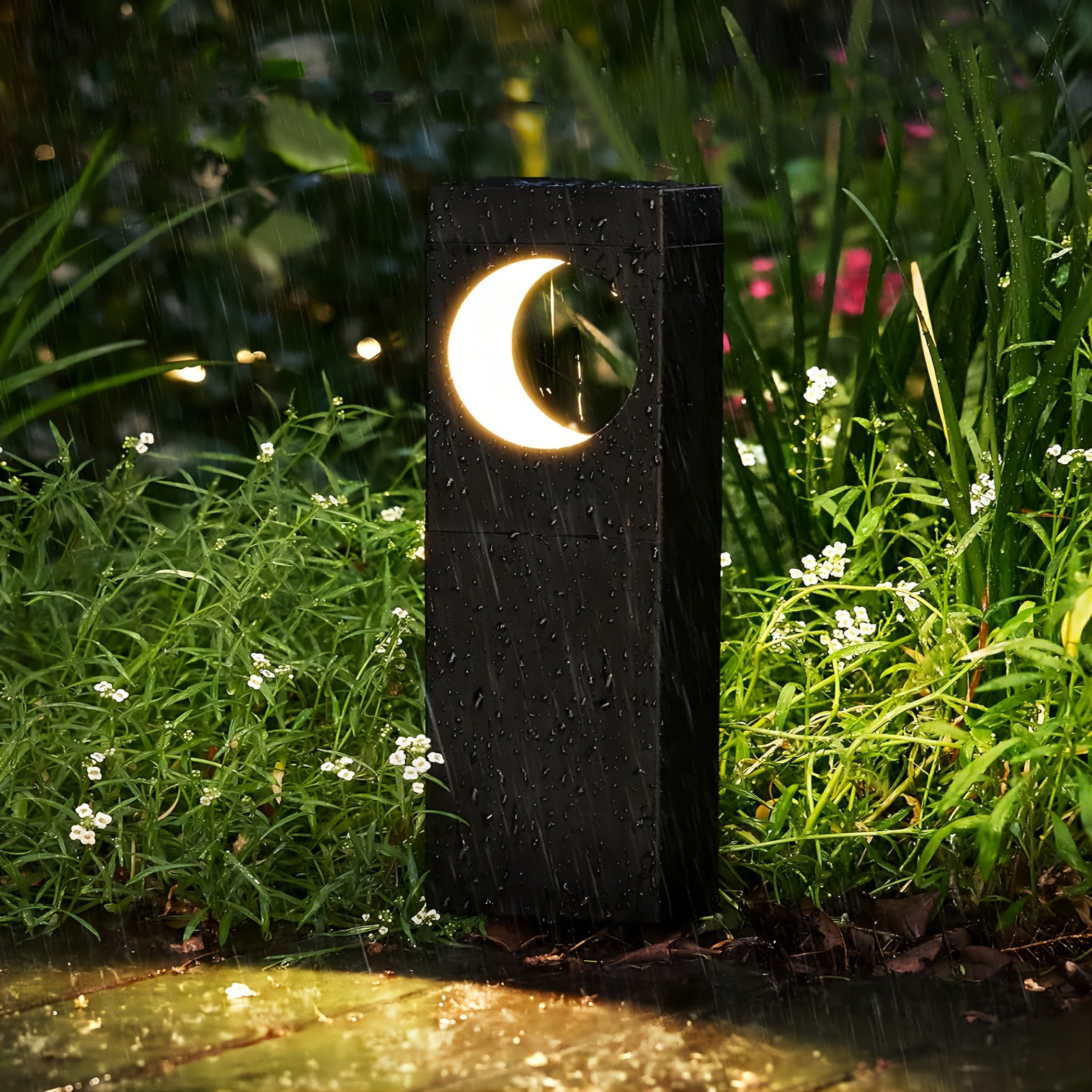 Solar Outdoor Light 6/4-Pack, High-Brightness Pathway Outdoor Light, Moon-Shaped Landscape Effect, Automatic On/Off, Suitable for Outdoor Courtyard Garden Path, IPX5 Solar Pathway Light Outdoor (Warm White Light)
