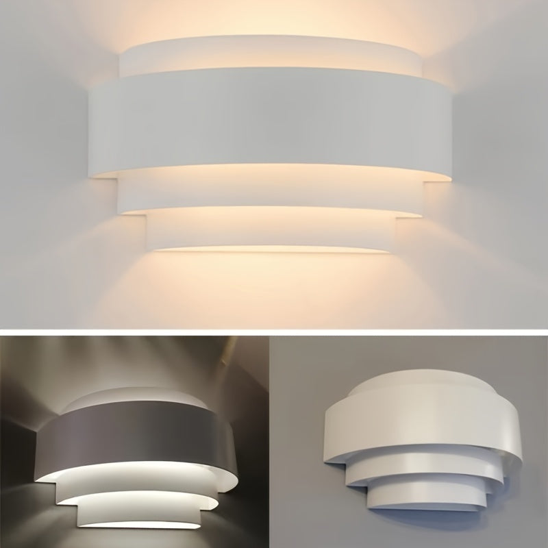 Modern Wall Light, White Crescent Moon Shaped Metal Wall Light, Suitable for Stairs, Hallways, Home Theater, Bedroom, Hotel, Restaurant, E26 Socket - Bulb Not Included