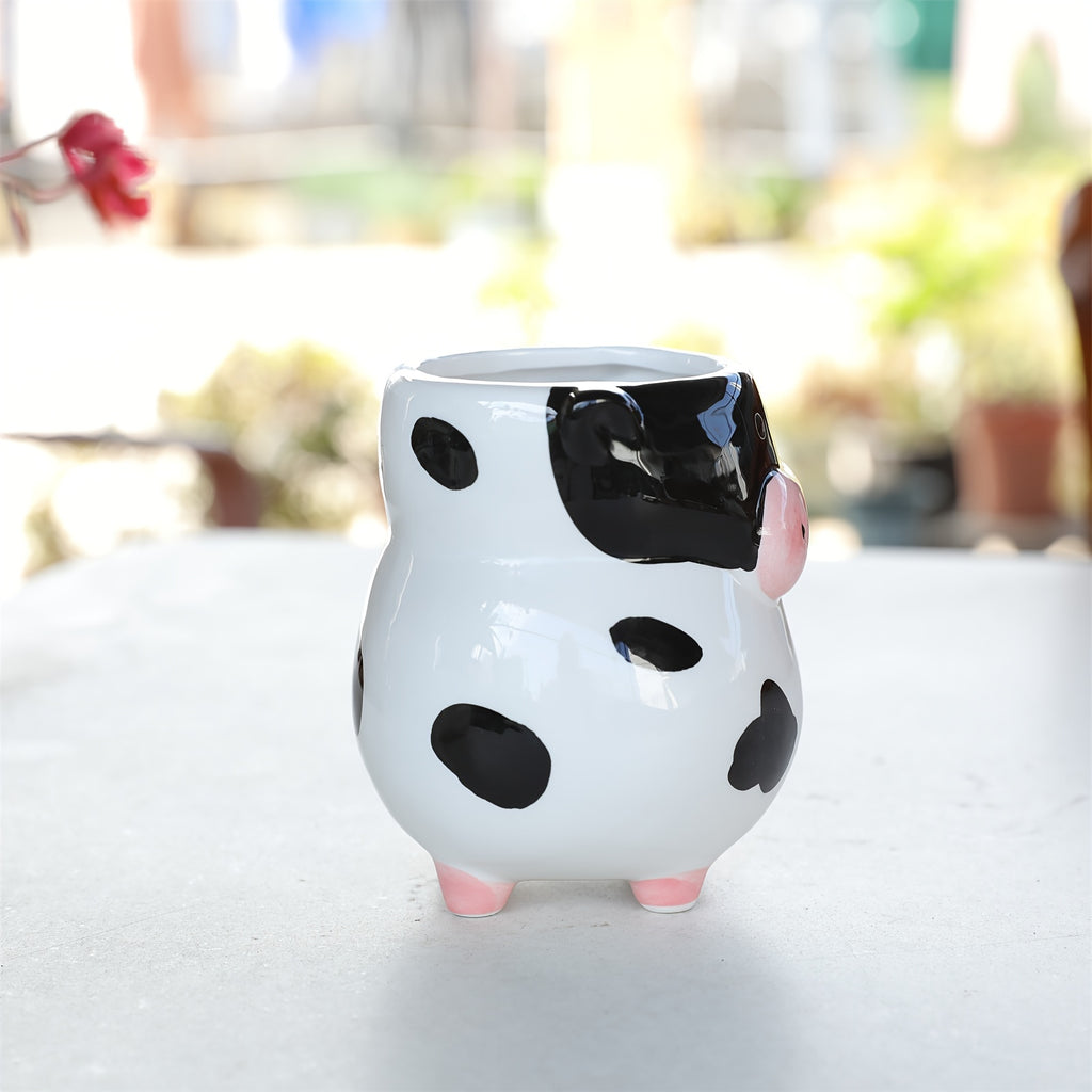 1pc, Handmade Cute Cow Water Mug, Classic Cow Pattern Ceramic Mug with Handle, Perfect for Coffee, Milk, Juice, Cocoa, Exquisite Birthday & Christmas Gift, 585ml / 20oz/