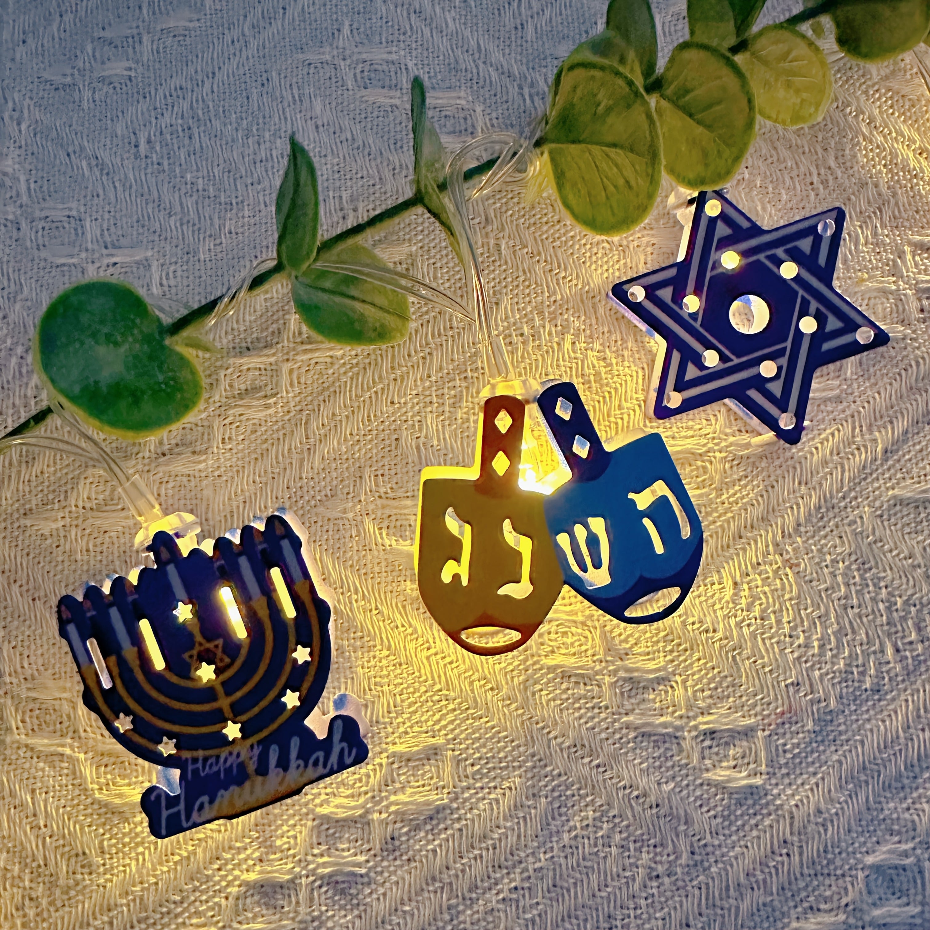 HANUKKAH LIGHTS，2米10灯光明节大卫之星灯串，LED六芒星烛台陀螺灯串，电池供电（不含电池），光明节礼物，光明节派对装饰品，适合房间卧室客厅餐厅壁炉楼梯橱窗装饰