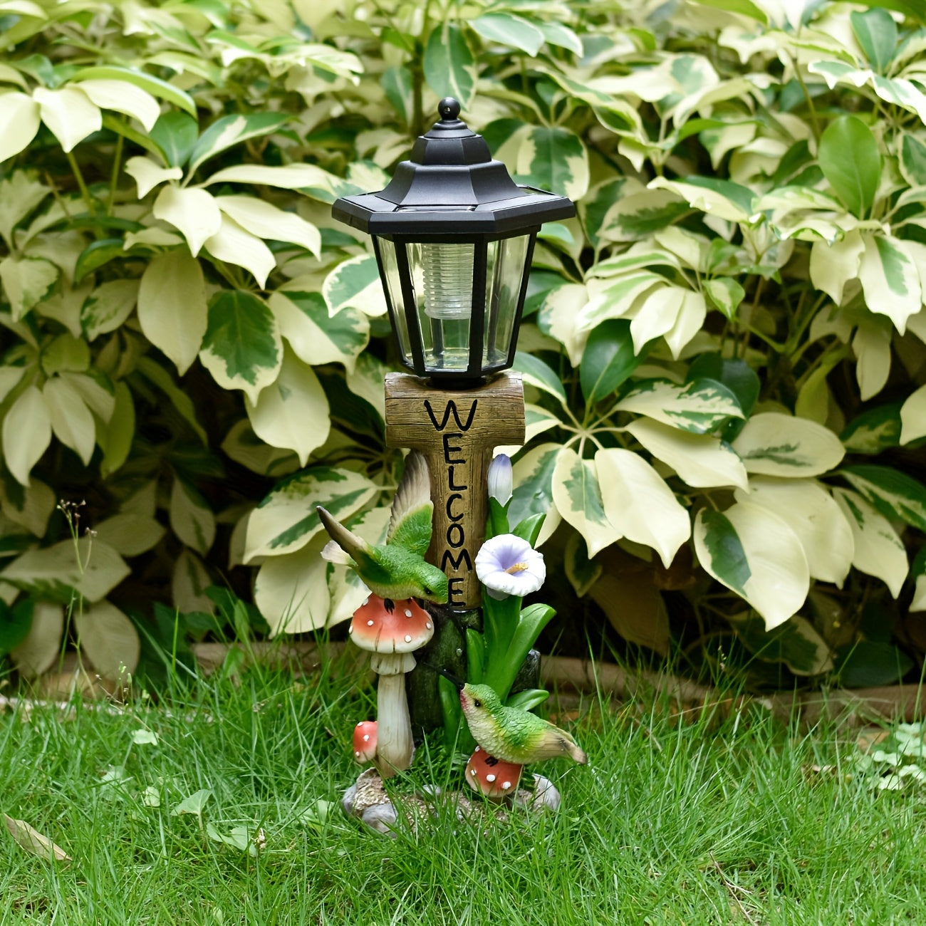 One-Piece Creative Resin Couple Hummingbird Solar Outdoor Light Sculpture Ornament, Courtyard Villa Garden Home Decorative Night Light, Path Balcony Atmosphere Sculpture Light, Solar Rechargeable Light, Graduation Season Gift for Friends