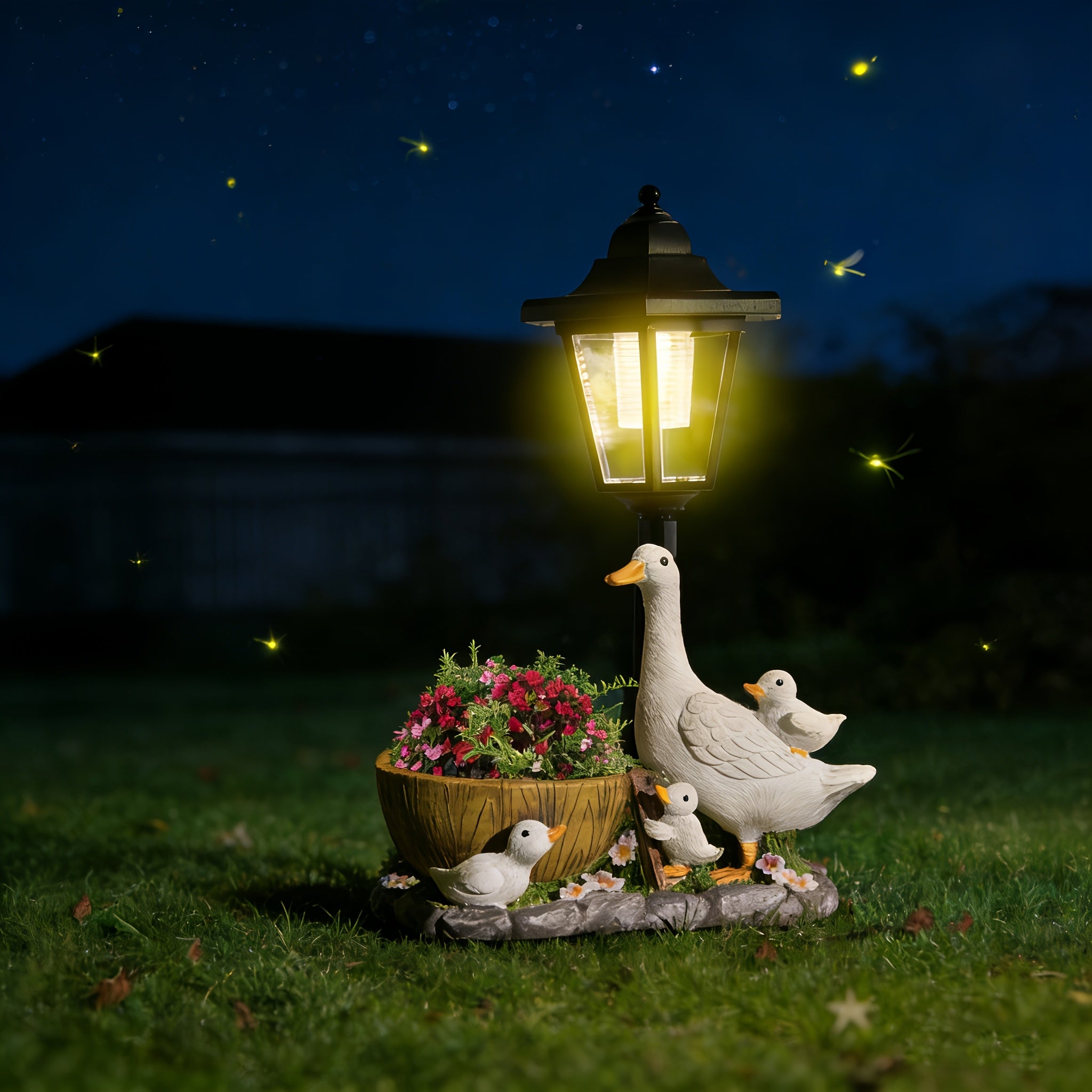 One Set Solar Light Outdoor Statue of Duck with Flower Basket, Courtyard Goose-Shaped Garden Decoration, Outdoor Lawn Decor, Large White Goose Home Decoration with Flower Basket, Ideal Gift to Enhance Outdoor Atmosphere