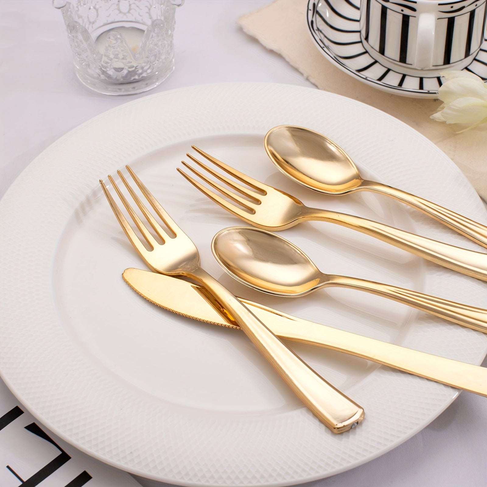 300-Piece Gold Cutlery Set, Heavy-Duty Golden Spoon &amp; Fork Set – Includes 100 Forks, 100 Spoons, 100 Knives – Perfect for Parties, Weddings &amp; Daily Use
