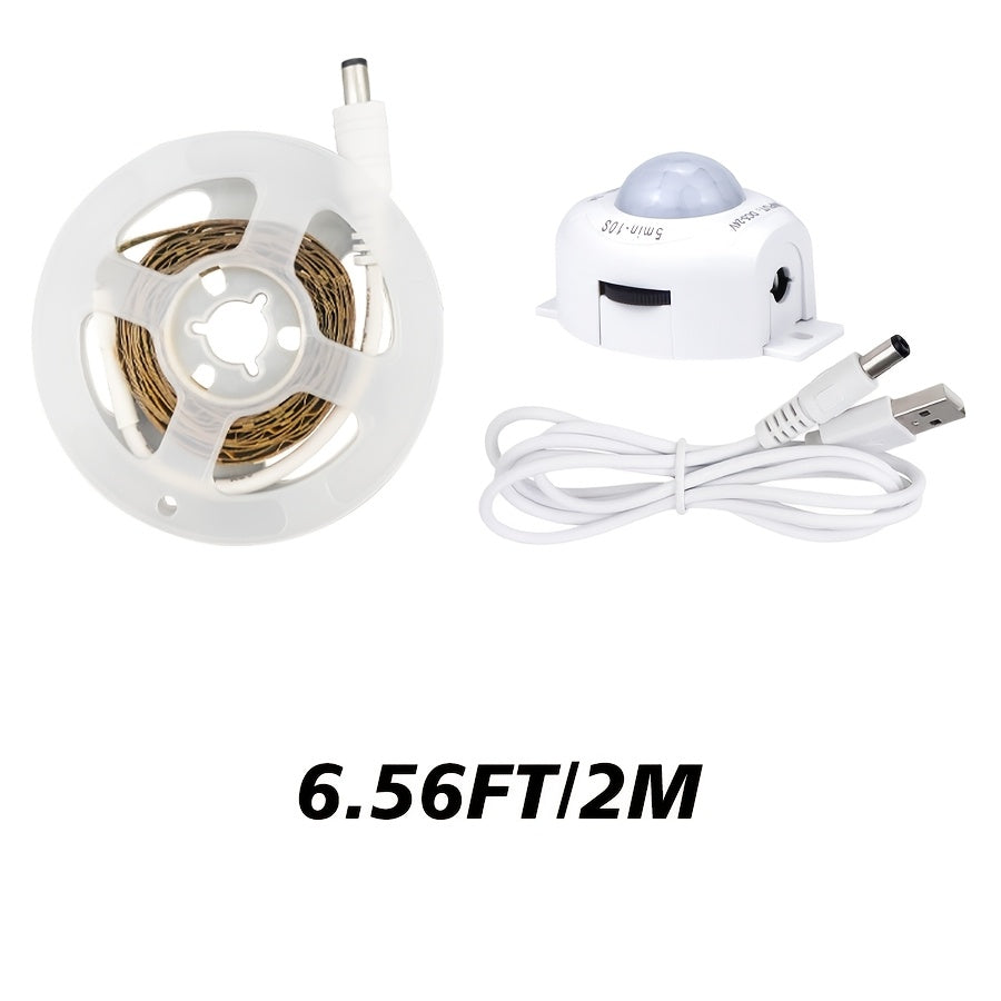 1个 3-16 英尺 智能移动侦测冷白光 LED 灯带 - USB 供电自动开关，非常适合楼梯、衣柜、厨房、卧室和走廊的低电压人体感应灯条