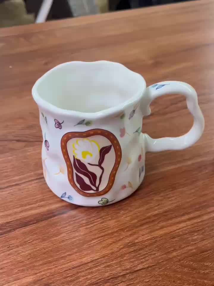 Dreamy Flower Cluster Handmade Ceramic Cup – Exquisite Water Cup with Artistic Design, Ideal Gift for Breakfast or Coffee
