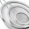 3Pcs Stainless Steel Fine Mesh Strainer Set, Precision Sieve for Juice, Flour, Pasta, Fruits and Vegetables, Effectively Separate Snack Oil, Essential Kitchen Baking Tool with 3 Sizes for Multi-purpose Use