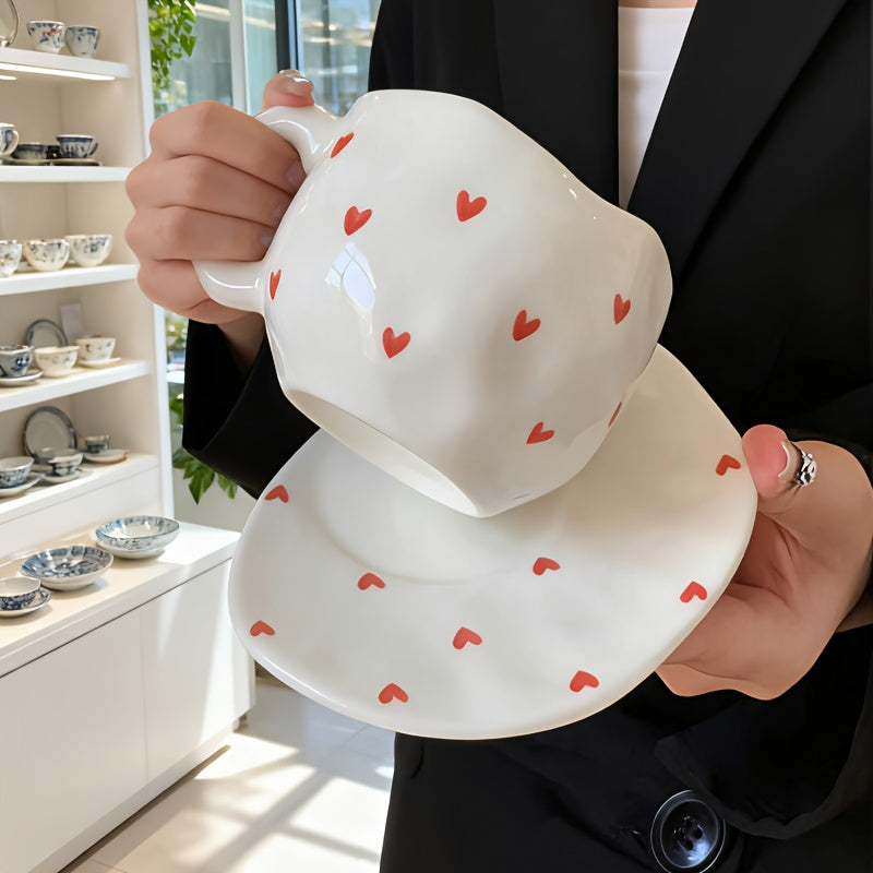 High-Quality Ins Style Youthful Feel Cup Holder, Ceramic Coffee Cup, High-Appeal Afternoon Tea Cup Set with Saucer, Capacity 8.45oz, Comfortable Grip, Perfect for Holiday Gifts