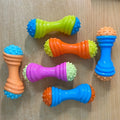 互动吱吱响的哑铃狗玩具 - 耐咬TPR材质，适合小型犬，促进玩耍与运动