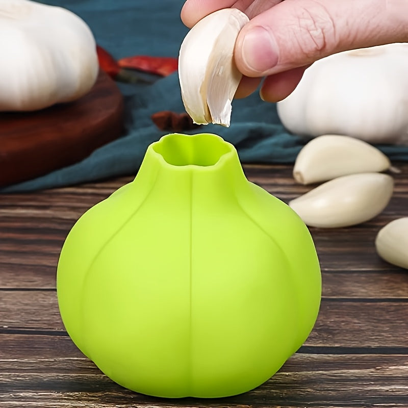 A Silicone Garlic Peeler – Handy Kitchen Gadget for Removing Garlic Skin, Designed for Fast & Easy Peeling, Easy to Clean