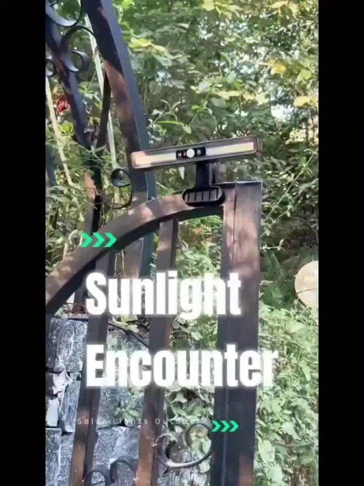 4/2/1-Piece Solar Outdoor Sensor Clip Light - IP65 Protection Rating, High Brightness 5630 LED, Automatic On/Off, Can Be Clipped or Wall-Mounted, Suitable for Camping, Garage, Courtyard and Commercial Lighting