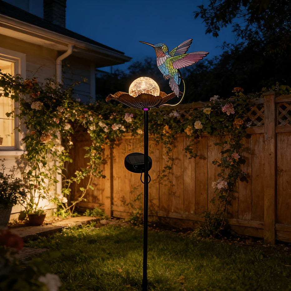 Hummingbird Glass Globe Flower Solar Outdoor Light, Beautiful Hummingbird Decorative Light, Fun Hummingbird Flower Glass Globe Light