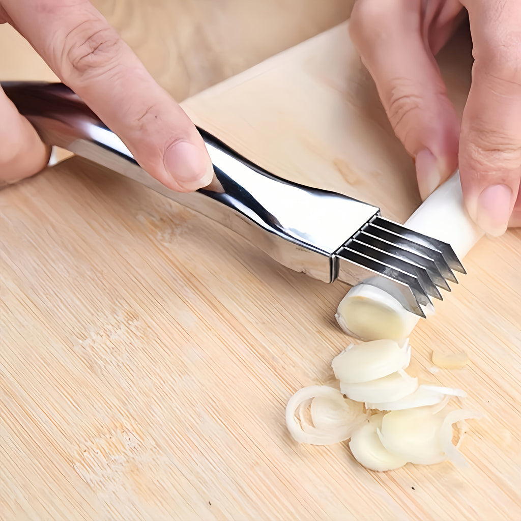 One Multifunctional Stainless Steel Vegetable Slicer - For Onion, Garlic, Tomato - Handheld Onion Cutter with Multiple Blades for Efficient Slicing - Must-Have Kitchen Gadget, Vegetable Slicer & Chopper