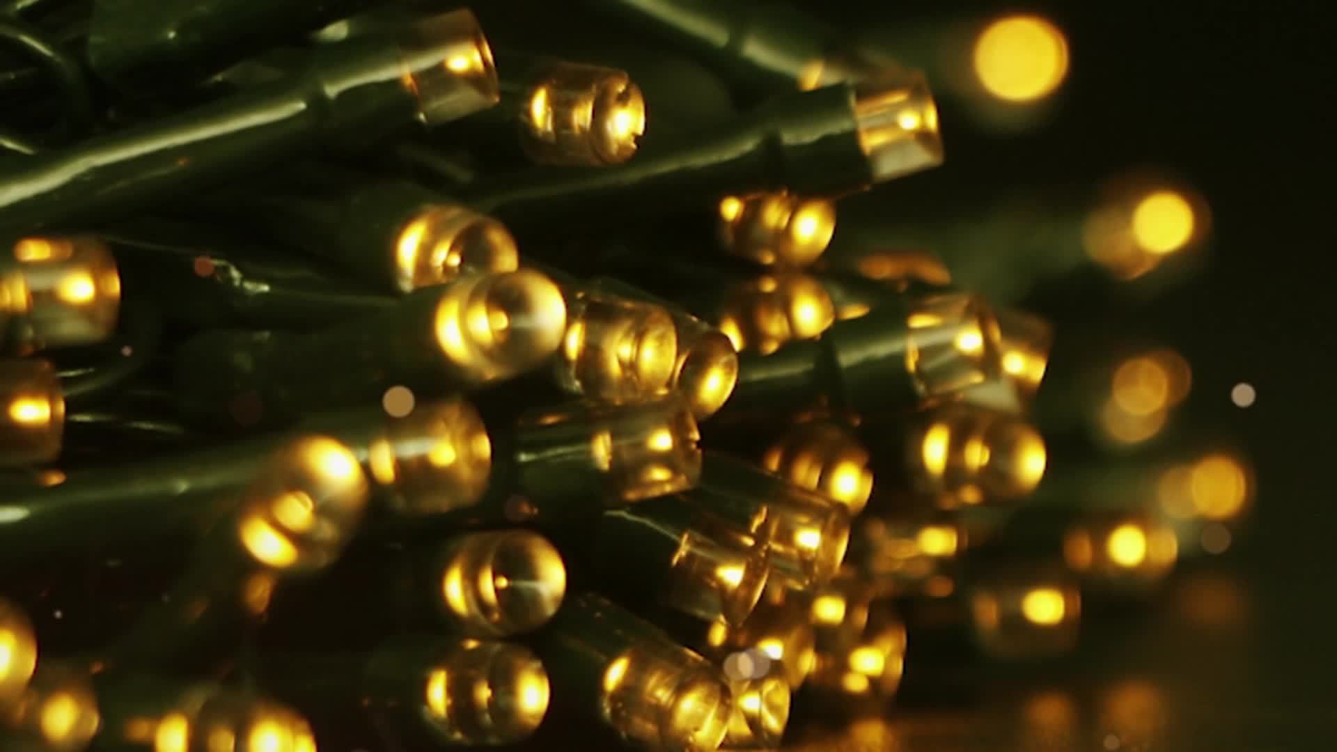 户外太阳能灯串, 2pa 每串120个LED 39英尺户外太阳能圣诞灯, 8种模式太阳能树闪烁灯, 适用于花园庭院派对装饰,暖白/冷光/橙色&紫色混色