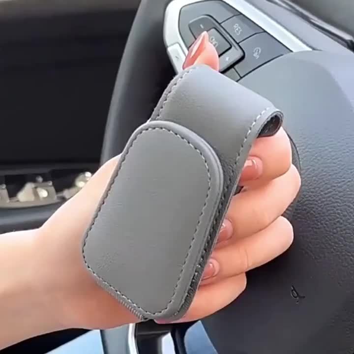 2-Piece Magnetic PU Leather Car Sun Visor Glasses Holder with Card Slot – One-Hand Operation Design, Driver Side Interior Accessory, Gray & Black, Simple Snap Closure, One-Click Grip