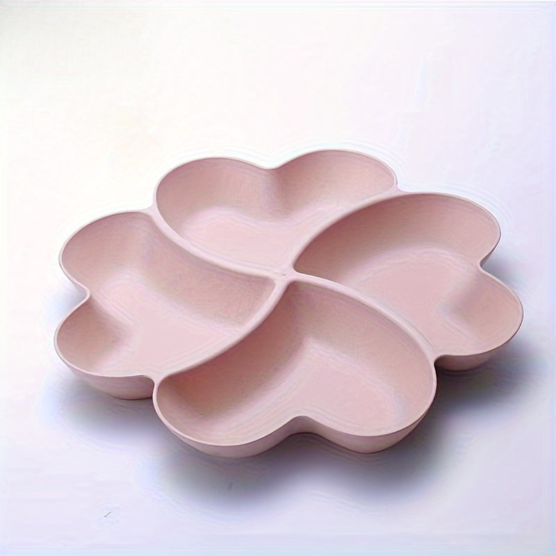Heart-Shaped Divided Fruit Bowl, Reusable Tray for Nuts, Candy, Snacks & Desserts, 4 Compartments, Made of Durable Food-Safe Plastic, Elegant Serving Plate for Home, Parties, Weddings & Cafés