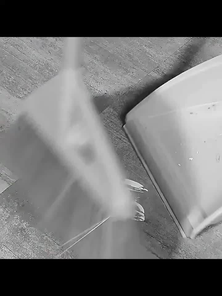 One Heavy-Duty Metal Scraper - Multi-Purpose Kitchen Cleaning Tool, Stubborn Stain & Frost Removal Scraper, Ideal for Fridge, Stove & Floor Cleaning