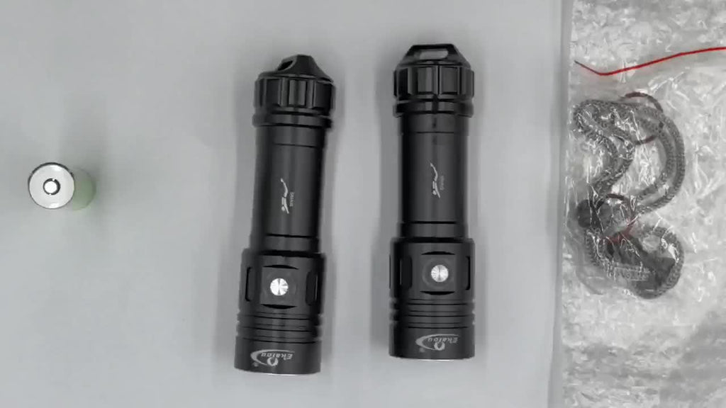Ekaiou Diving Light, 2000 Lumens, Super Bright Diving Flashlight, Waterproof, for 100m Underwater Diving, Fish Light