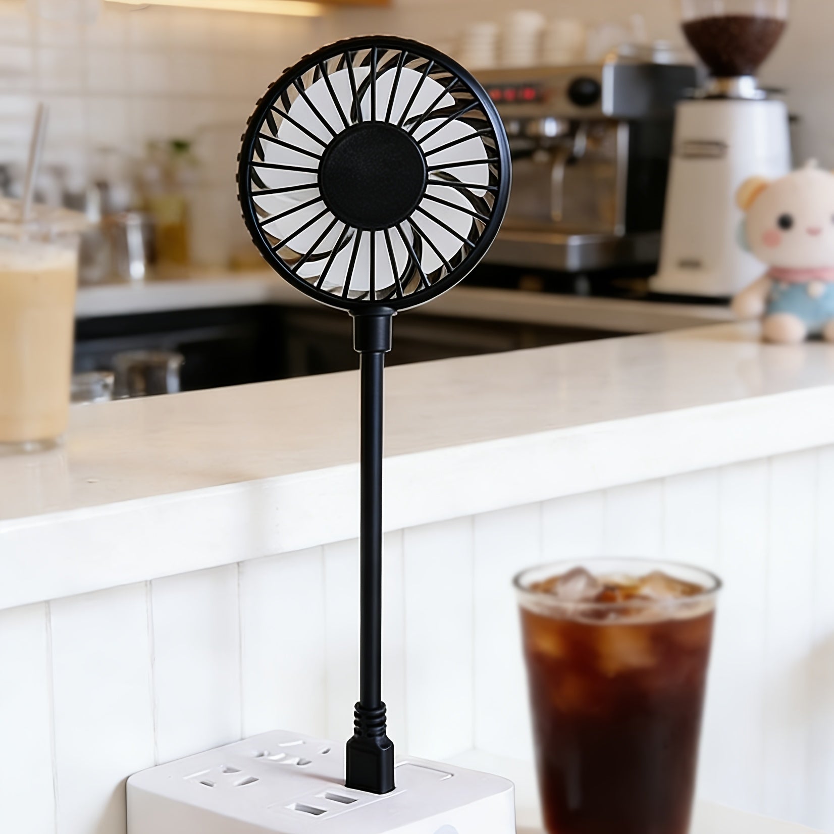Nordic Style Black Hose Desktop Fan, 3-Speed Quiet Mini Fan, Portable Cooling Fan for Office Dorm Desk Home Use