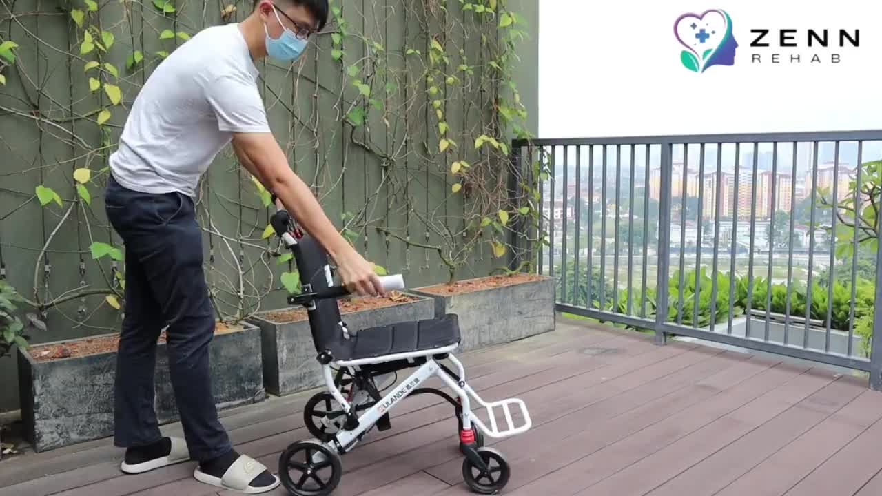 FLIAT 新款轻便轮椅，可折叠，便捷旅行助步车/轮椅，带手动刹车锁，便于患者及老年人出行