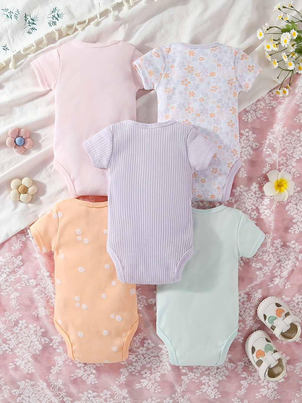 【5件套】女宝宝春夏款舒适性家居短袖卡通花朵和字母印花&绣花五件套三角连体哈衣