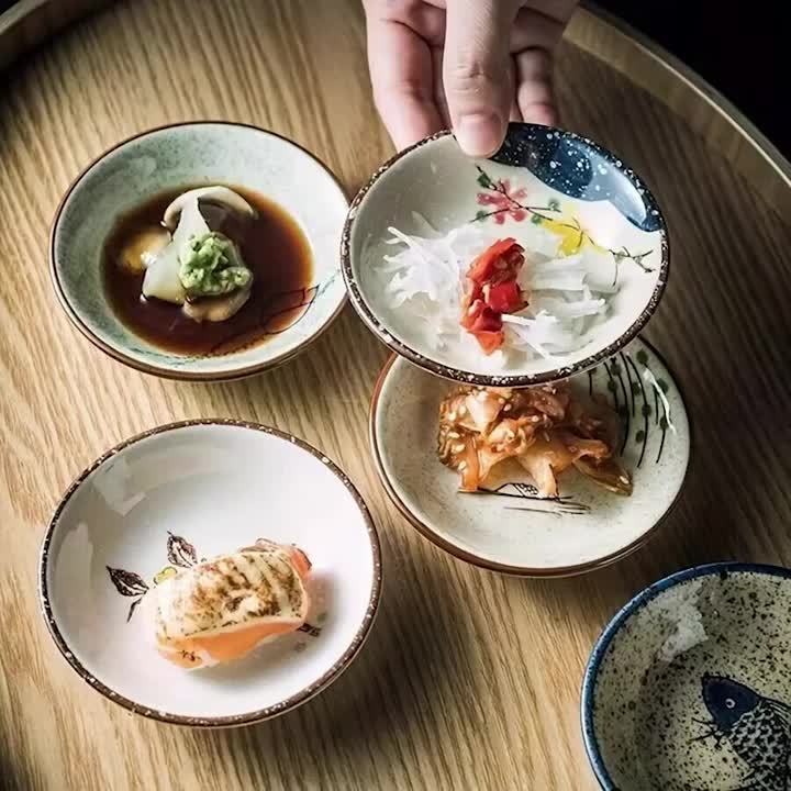 6-Piece Japanese Vintage Ceramic Small Plate Set – Round Porcelain Seasoning Dish, Sauce Dish, Snack Plate – Hot Pot Condiment Tray Set – Perfect for Home Kitchen, Western Restaurant Parties & Other Uses