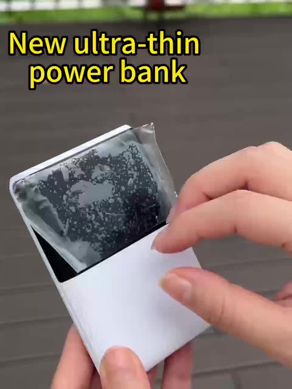 Mini Ultra-Convenient Fast Charging Power Bank, with a Large Capacity of 10000/20000Mah, 22.5W USB Fast Charging Output, 20W Bidirectional Fast Charging, Digital Power Display Screen, Suitable for Iphone/Android System Mobile Devices, Birthday Gift