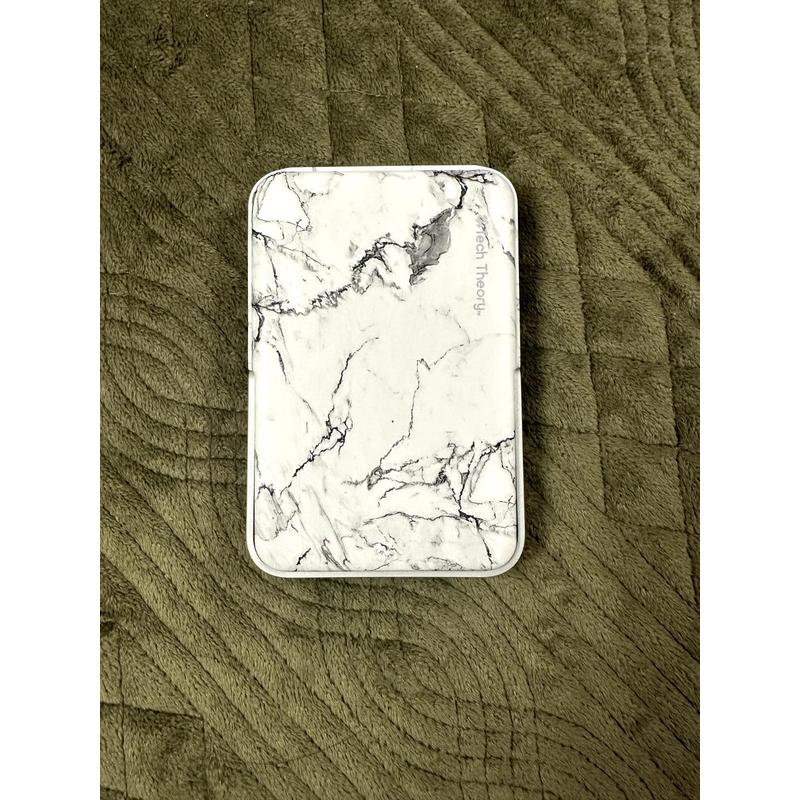 TECH THEORY POWER MAG PRO WIRELESS CHARGING BATTERY - WHITE